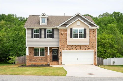 6714 Bellawood Dr, Trinity, NC, 27370-7544 | Card Image