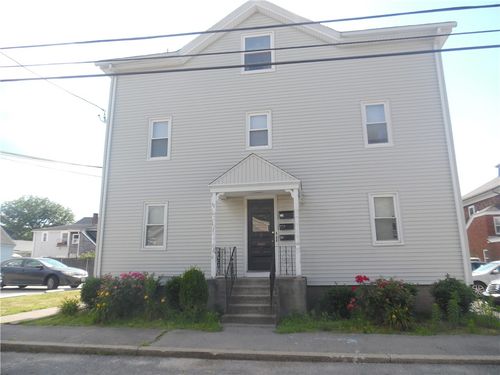apt-2-51 Union St, Warren, RI, 02885-3067 | Card Image