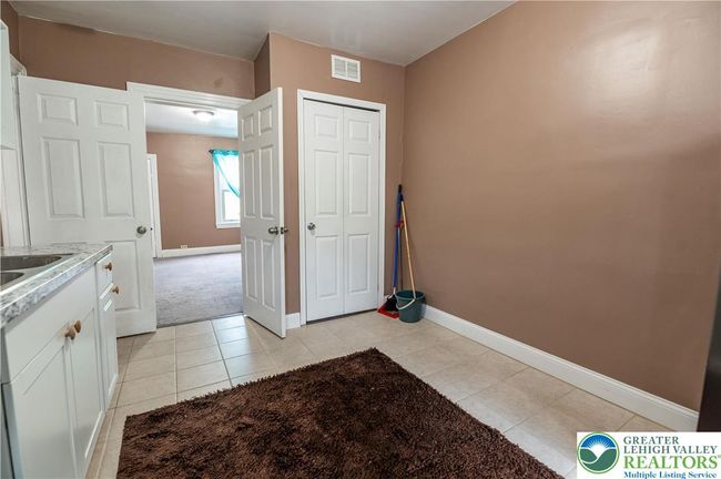 1013 Spruce St, House other with 5 bedrooms, 4 bathrooms and null parking in EASTON PA | Image 21