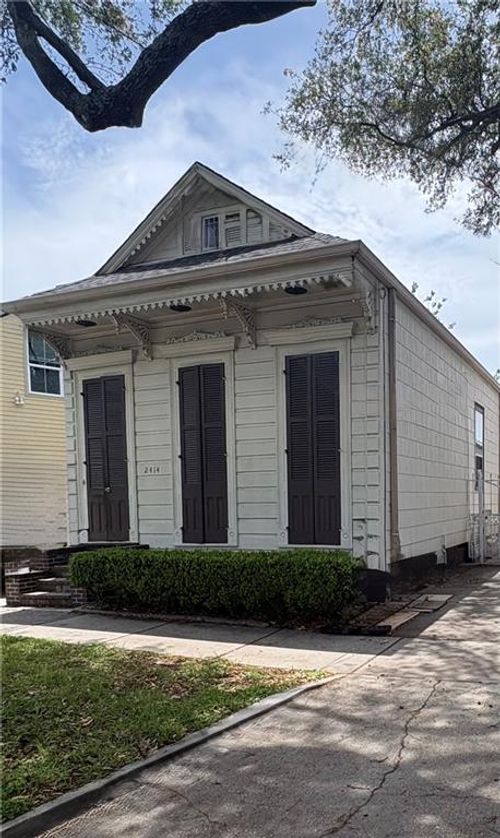 2414 Ursuline Avenue, New Orleans, LA, 70119 | Card Image