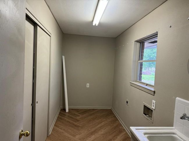 2453 Roy Rd, Home with 3 bedrooms, 2 bathrooms and 2 parking in Pearland TX | Image 10