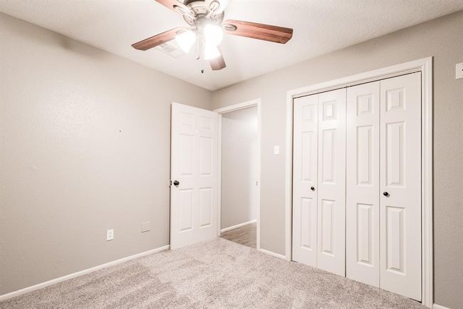 512 Lyndale Dr, House other with 3 bedrooms, 2 bathrooms and 2 parking in Highlands TX | Image 24