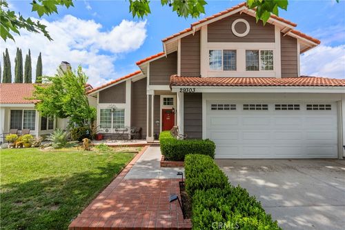 29303 Quincy St, Castaic, CA, 91384-3503 | Card Image