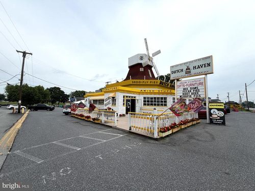 2857 Lincoln Hwy E, RONKS, PA, 17572 | Card Image