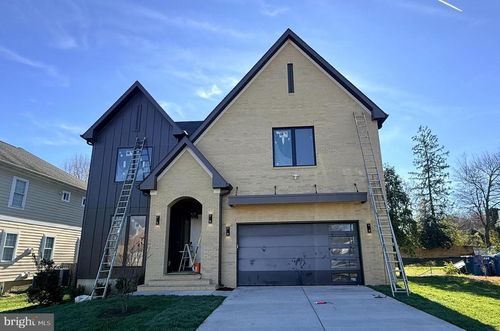 6707 Hallwood Ave, FALLS CHURCH, VA, 22046-2337 | Card Image