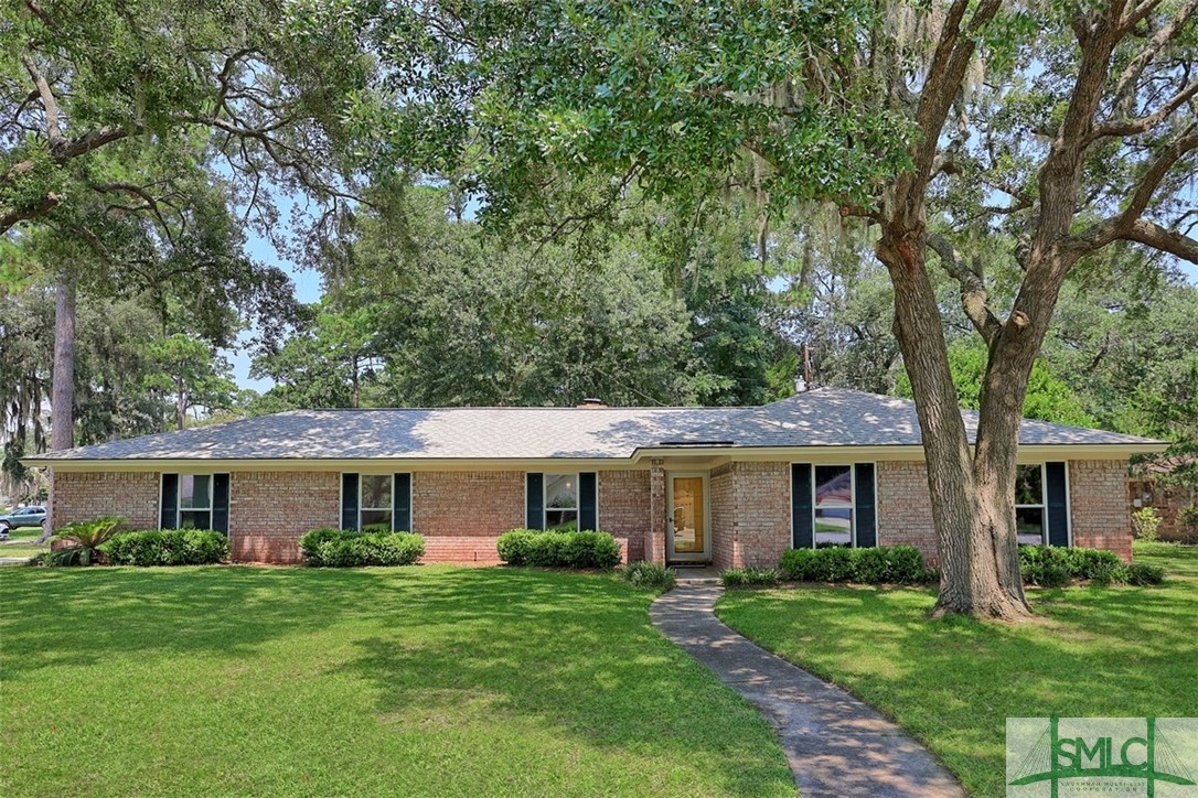 Boxwood Dr, Savannah, GA 31410