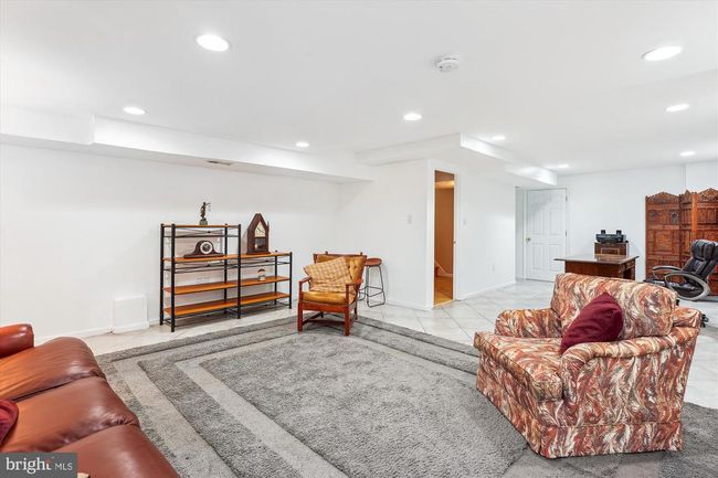 9505 Columbia Blvd, House other with 5 bedrooms, 4 bathrooms and null parking in SILVER SPRING MD | Image 32