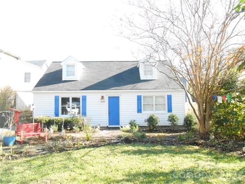 428 Beaty St, Davidson, NC, 28036-7203 | Card Image