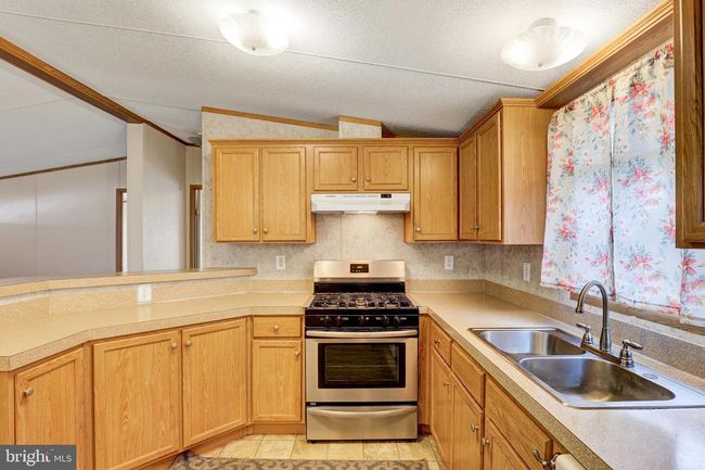 120 Amy Ln, House other with 3 bedrooms, 2 bathrooms and null parking in NEW OXFORD PA | Image 17