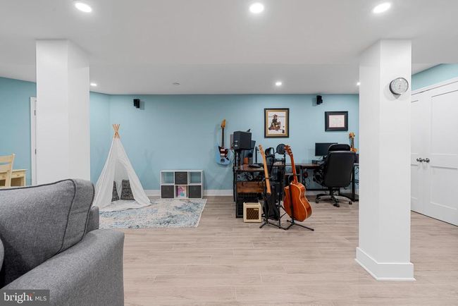2032 Valley View Dr, House other with 4 bedrooms, 4 bathrooms and null parking in QUAKERTOWN PA | Image 43