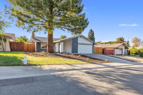 6813 Mellodora Dr, Orangevale, CA, 95662-3020 | Card Image