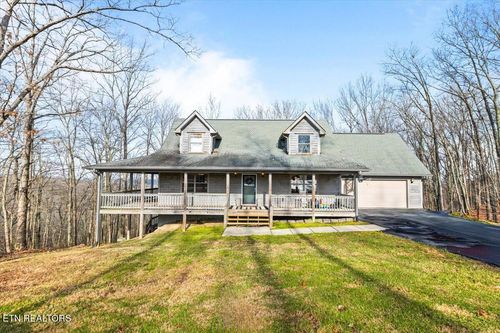 200 Brady Ln, Oneida, TN, 37841-5997 | Card Image