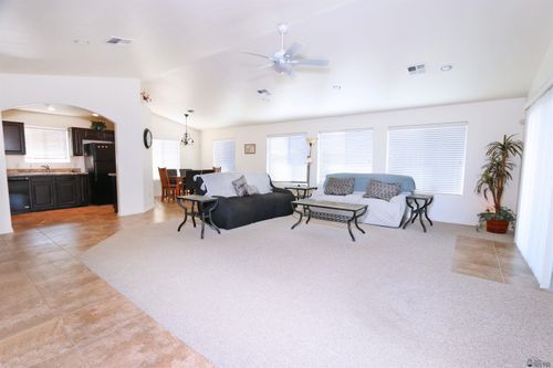 11672 Hopi St, Wellton, AZ, 85356-3668 | Card Image