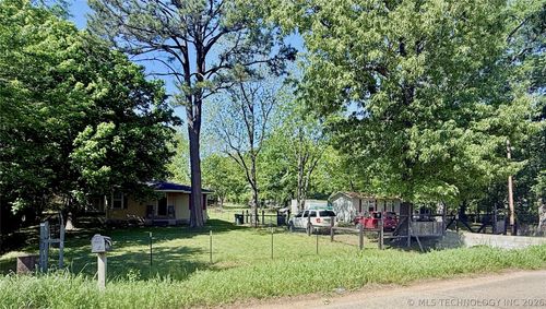 205 Se Second Street, Antlers, OK, 74523 | Card Image