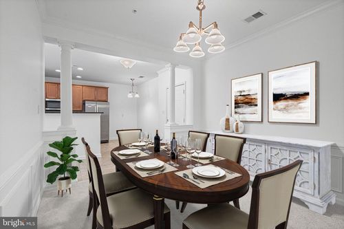 unit-203-9713 Handerson Pl, MANASSAS PARK, VA, 20111-7031 | Card Image
