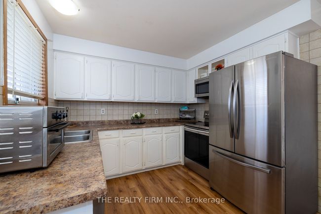 1707 Hansuld St, Home with 6 bedrooms, 2 bathrooms and 4 parking in London ON | Image 8