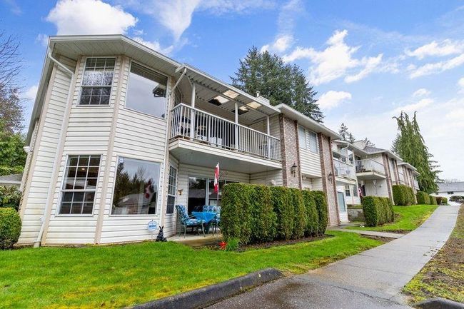 10 - 33123 George Ferguson Way, Condo with 2 bedrooms, 2 bathrooms and 2 parking in Abbotsford BC | Image 1