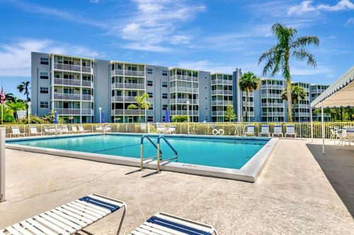 410-6699 Nw 2nd Ave, Boca Raton, FL, 33487-3083 | Card Image