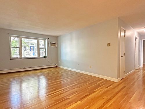 1-4-100 Summer St, Watertown, MA, 02472-3852 | Card Image