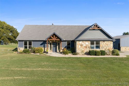 13572 Kaney Rd, Kingston, OK, 73439-4495 | Card Image