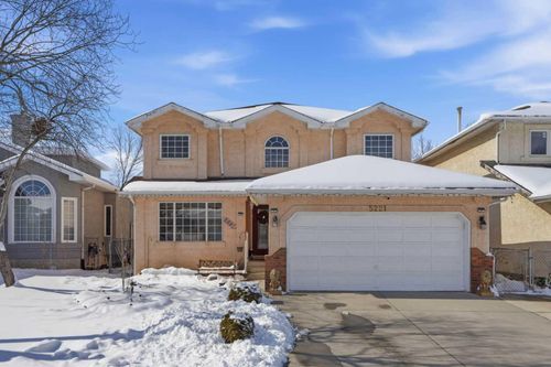 5221 Coral Shores Dr Ne, Calgary, AB, T3J3J7 | Card Image