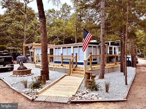 l10-516 Route Us 9 S, Marmora, NJ, 08223-1215 | Card Image