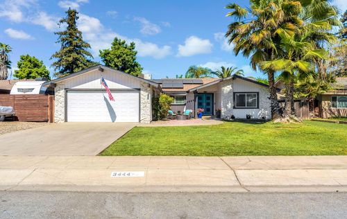 3444 W Coppola Ave, Visalia, CA, 93277-5912 | Card Image
