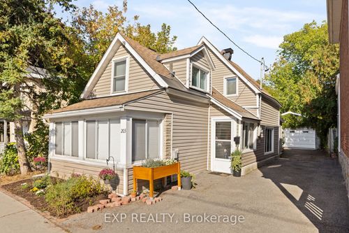 203 Carruthers Ave, Ottawa, ON, K1Y1N6 | Card Image