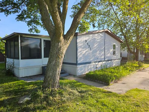 3421 Pullman Ct Se, Caledonia, MI, 49316-9166 | Card Image