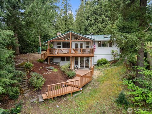 37203 W Lake Walker Dr Se, Enumclaw, WA, 98022-9637 | Card Image