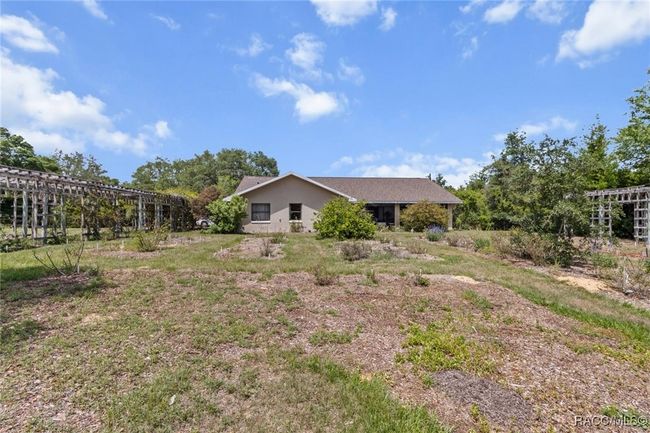 7073 N Lecanto Hwy, House other with 3 bedrooms, 2 bathrooms and 2 parking in HERNANDO FL | Image 37