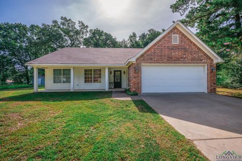 121 Cedar St, Gilmer, TX, 75645-6623 | Card Image