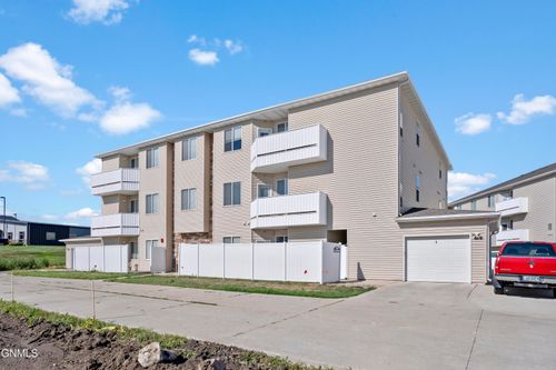 4-4912 Ottawa St, Bismarck, ND, 58503-6155 | Card Image