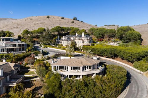 113 Reed Ranch Rd, Tiburon, CA, 94920-2024 | Card Image