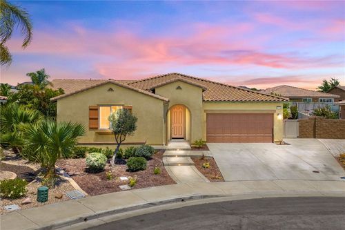 26331 Poppy Field Ct, Wildomar, CA, 92595-4917 | Card Image
