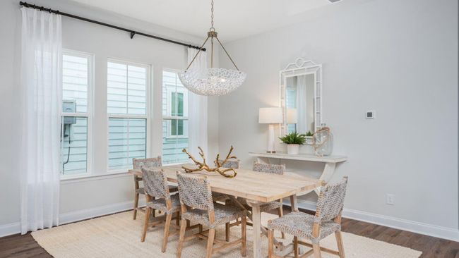 Ashley Dining Room | Image 6
