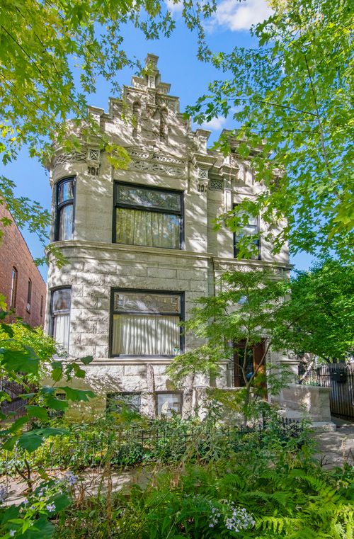 1646 N Leavitt St, CHICAGO, IL, 60647-5410 | Card Image