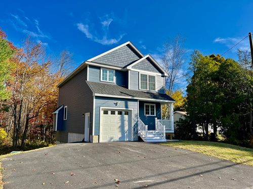 214 Rawson St, Leicester, MA, 01524-2018 | Card Image