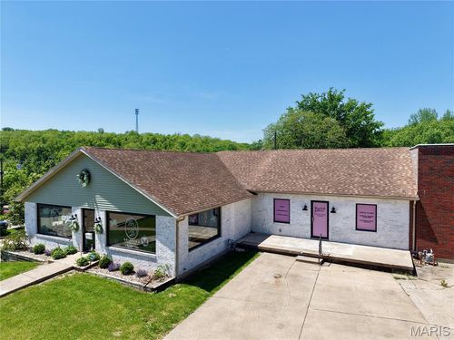 2919 Saint Marys Ave, Hannibal, MO, 63401-3714 | Card Image