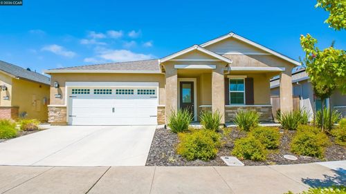 2071 Reunion Ln, Rio Vista, CA, 94571-2318 | Card Image