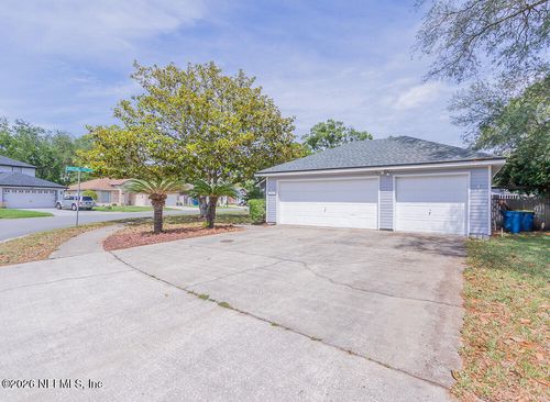 12028 N Cobblestone Forest Circle, Jacksonville, FL, 32225 | Card Image