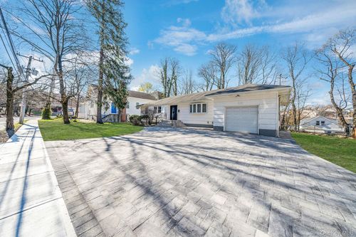 45 Roslyn Rd, Roslyn Heights, NY, 11577-1312 | Card Image