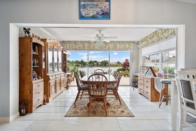 7770 Se Spicewood Cir, Condo with 2 bedrooms, 2 bathrooms and null parking in Hobe Sound FL | Image 18