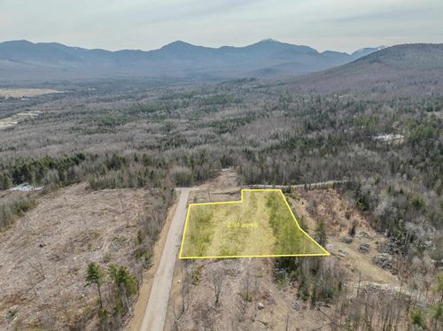 000 Ridge Rd, Bethlehem, NH, 03574 | Card Image