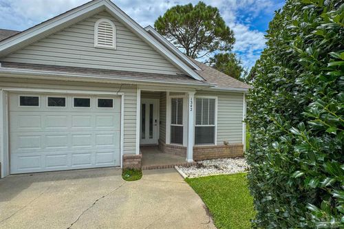 1342 Tiger Lake Dr, Gulf Breeze, FL, 32563-5725 | Card Image