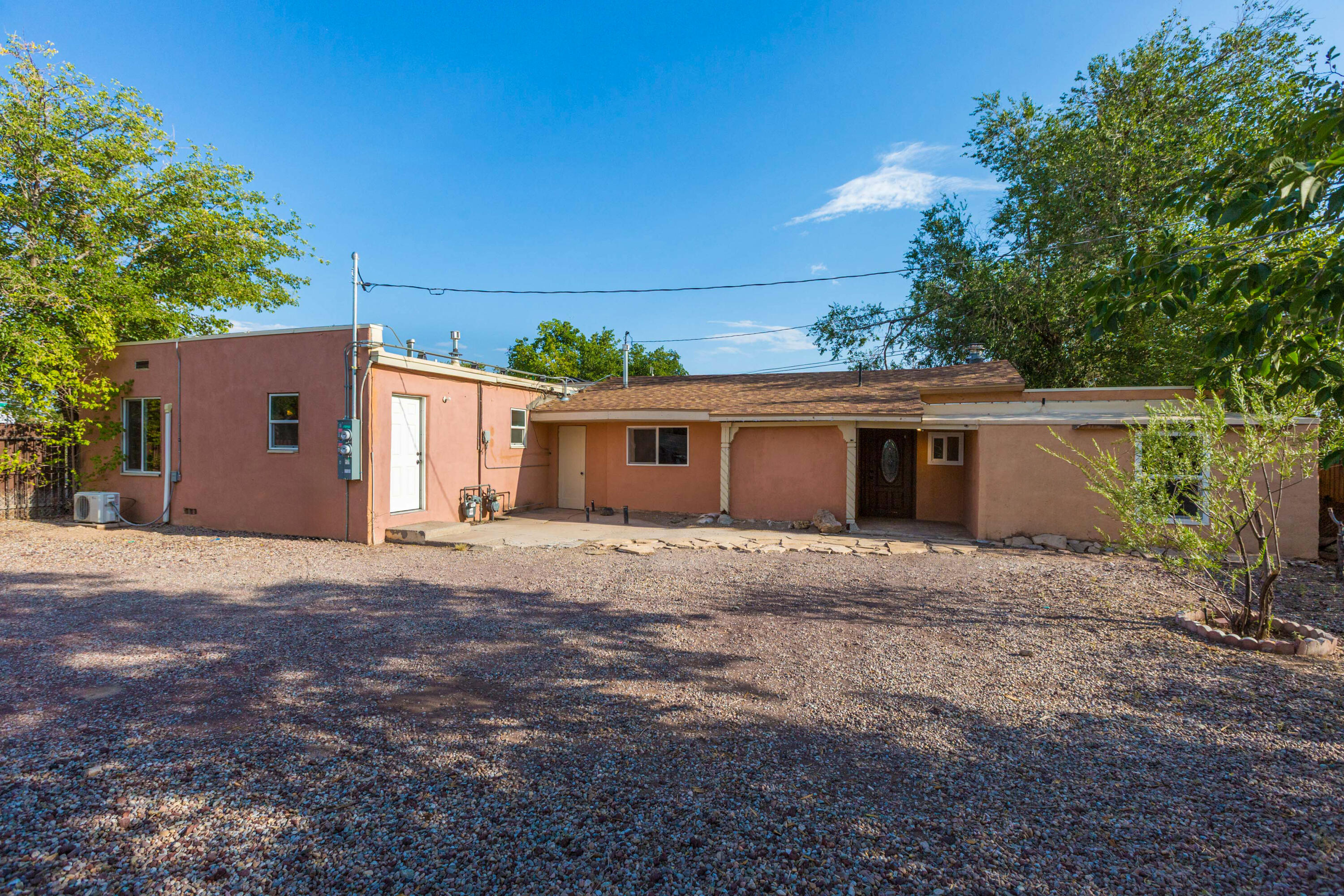 Residential Income in Albuquerque 5