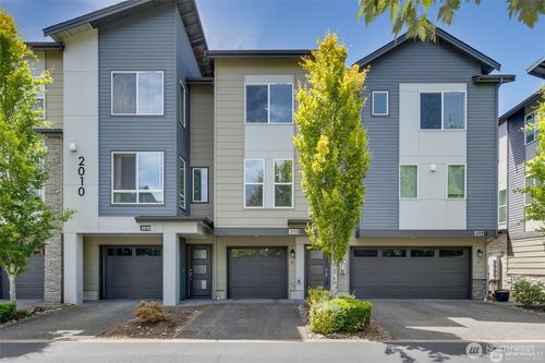 e-2010 129th Pl Sw, Everett, WA, 98204-6295 | Card Image