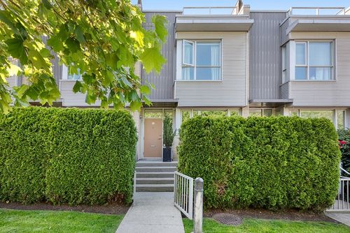 2711 Prince Edward St, Vancouver, BC, V5T4V8 | Card Image