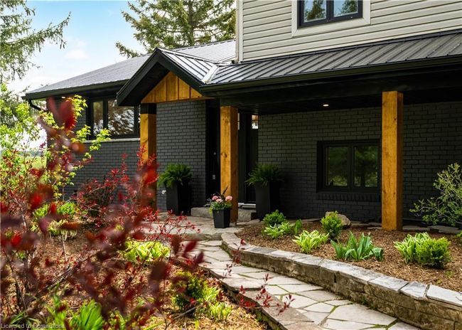 9 Mill St, House other with 3 bedrooms, 2 bathrooms and 10 parking in Amaranth ON | Image 4