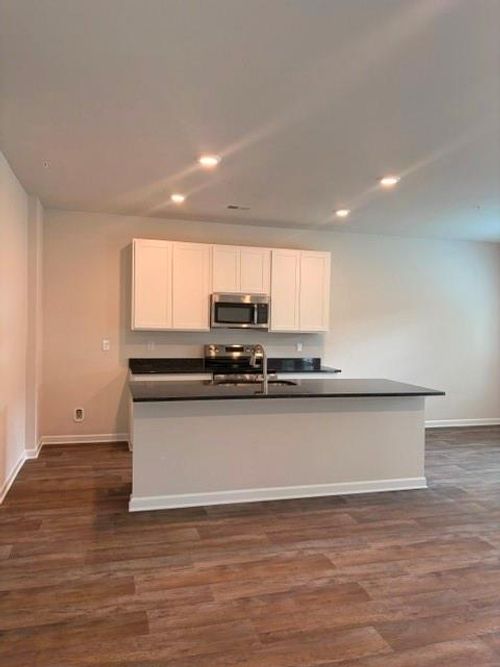 8333 Columbia Ct, Palmetto, GA, 30268-3103 | Card Image